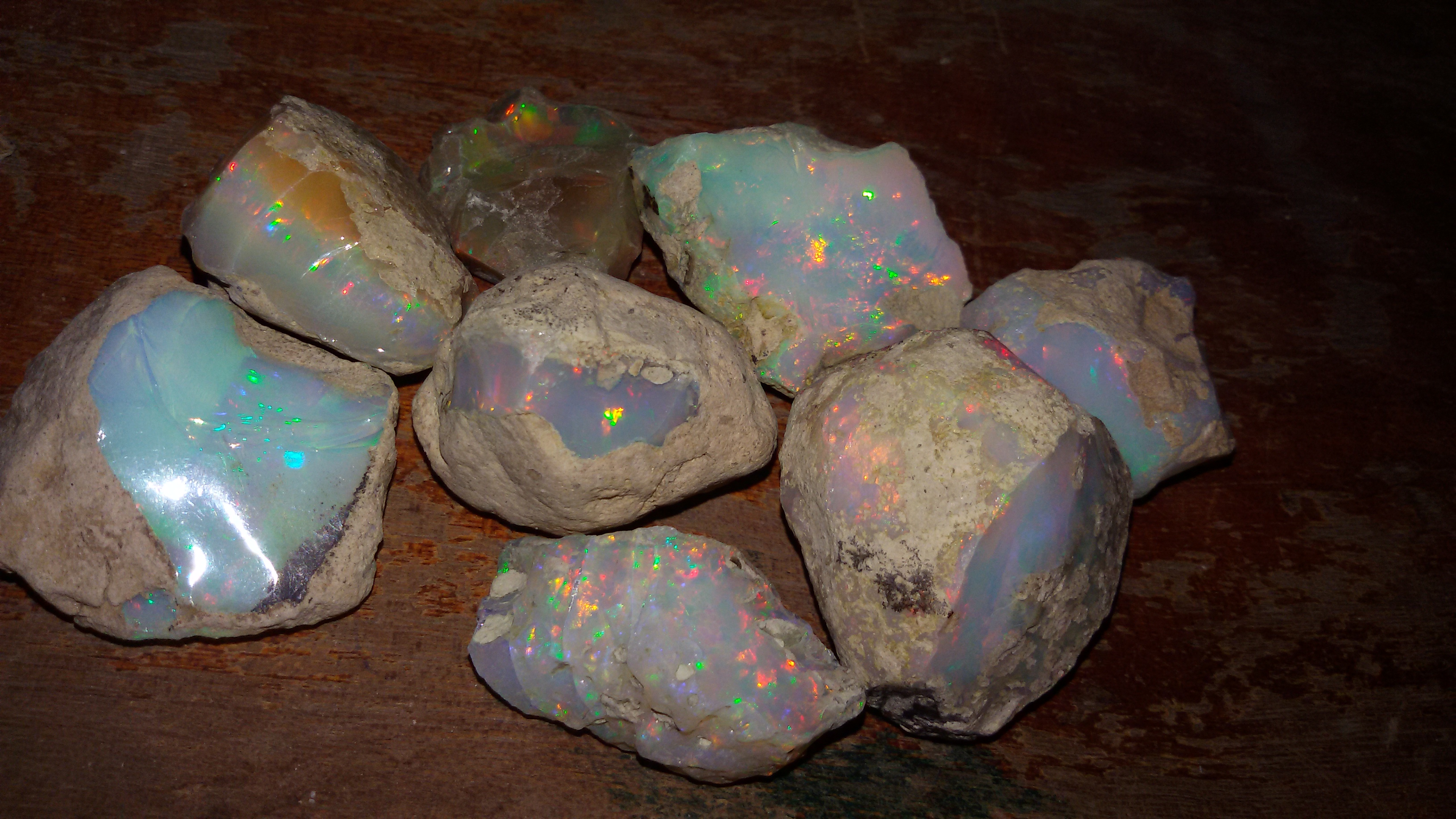 120g Top-Grade Rough Ethiopian Opal Parcel