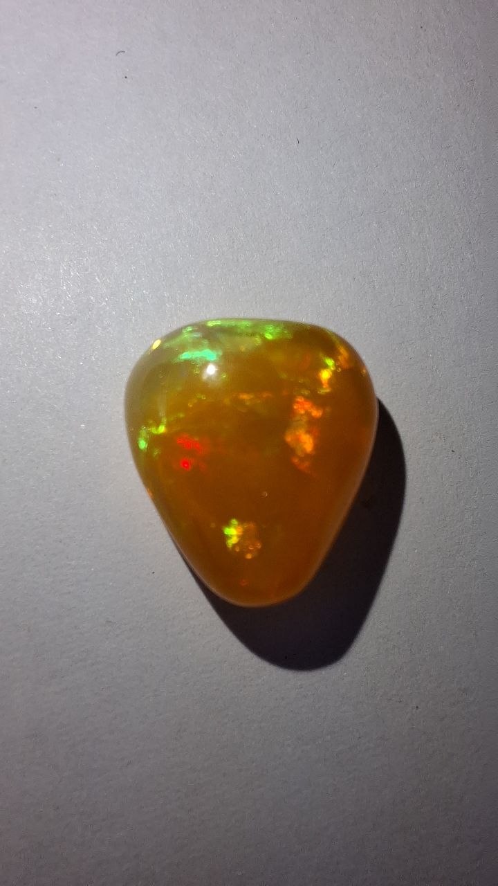 honey-colored Ethiopian fire opal 