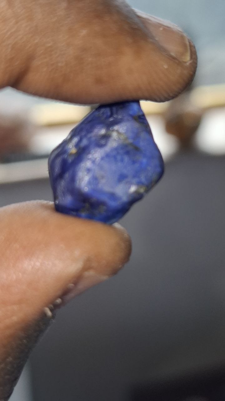  11.00 Carat Natural Rough Ethiopian Blue Sapphire